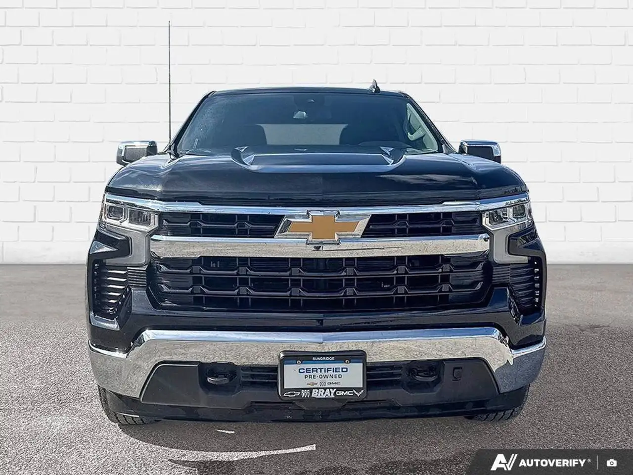 Chevrolet Silverado 1500 - Image 8