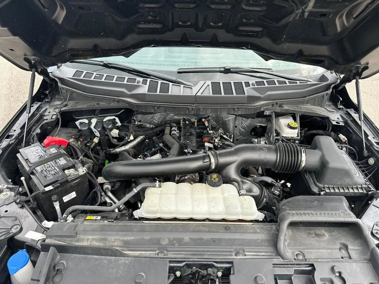 Ford F-150 - Image 15