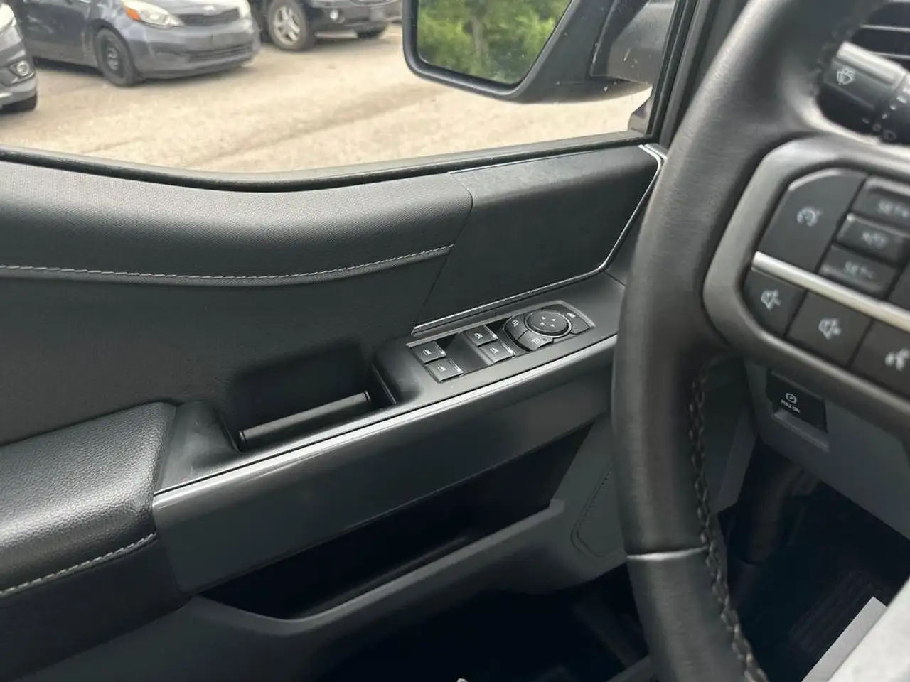 Ford F-150 - Image 22