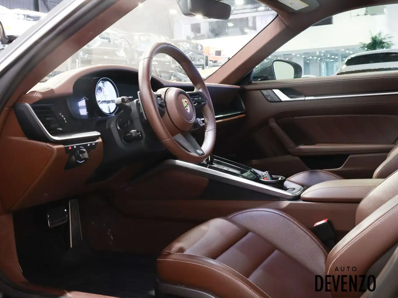 Porsche 911 - Image 10