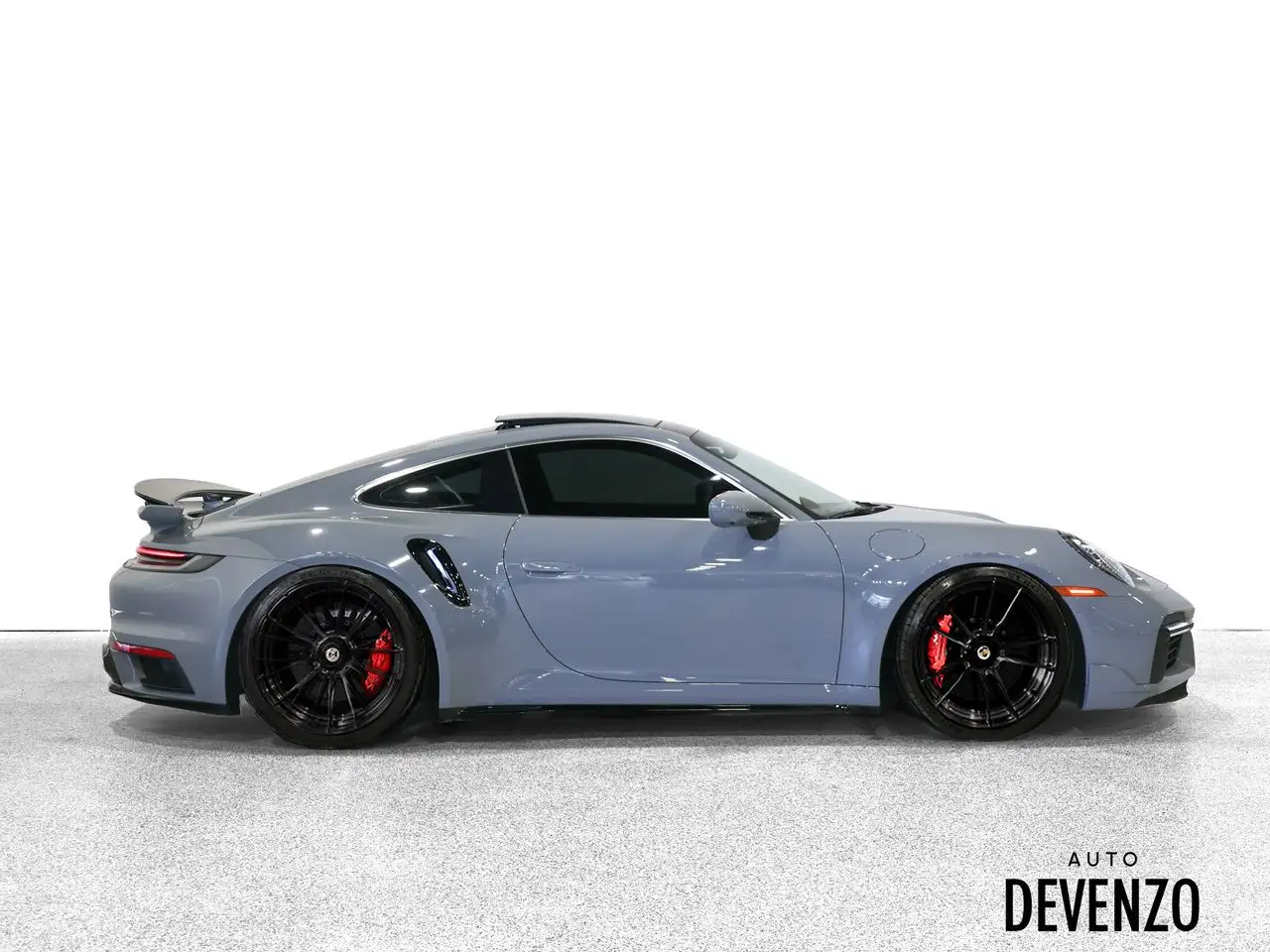 Porsche 911 - Image 2