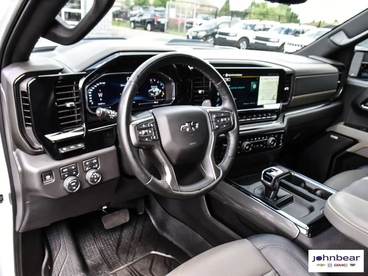 Chevrolet Silverado 1500 - Image 14