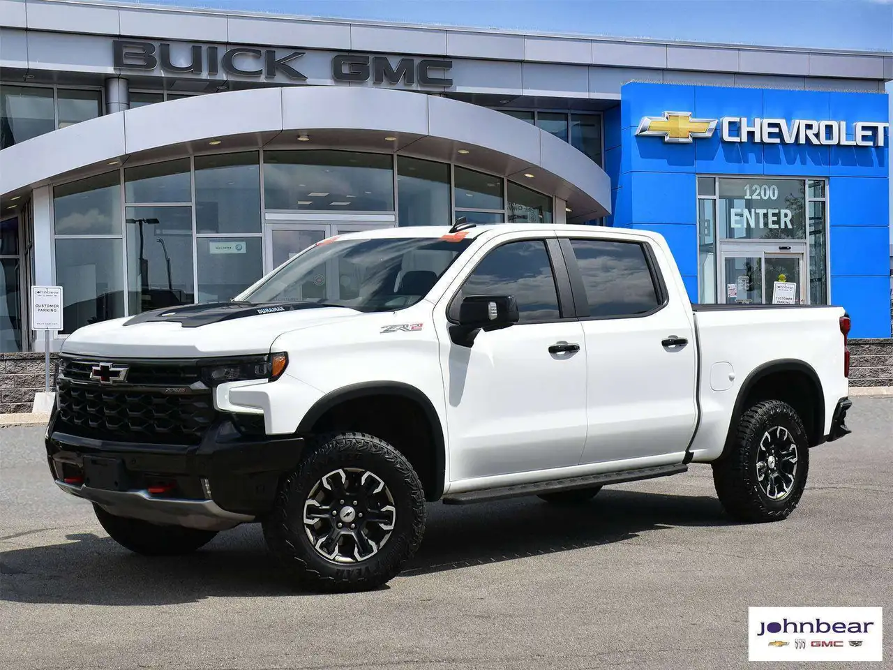 Chevrolet Silverado 1500 - Image 1
