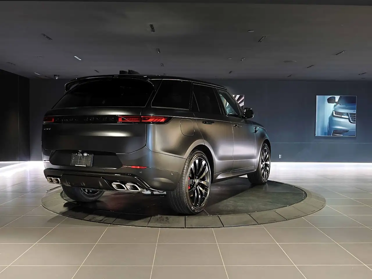 Land Rover Range Rover Sport - Image 8