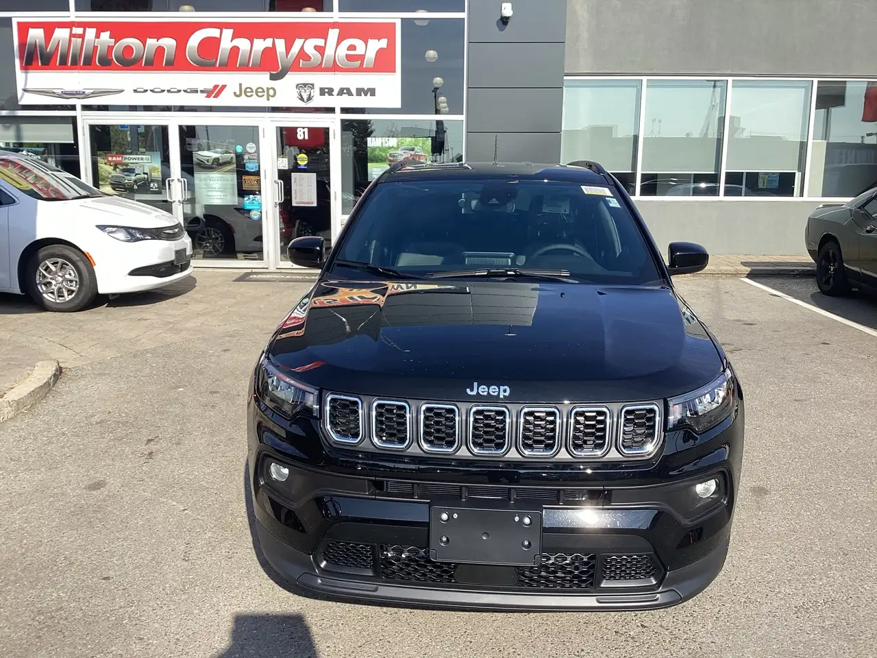 Jeep Compass - Image 2