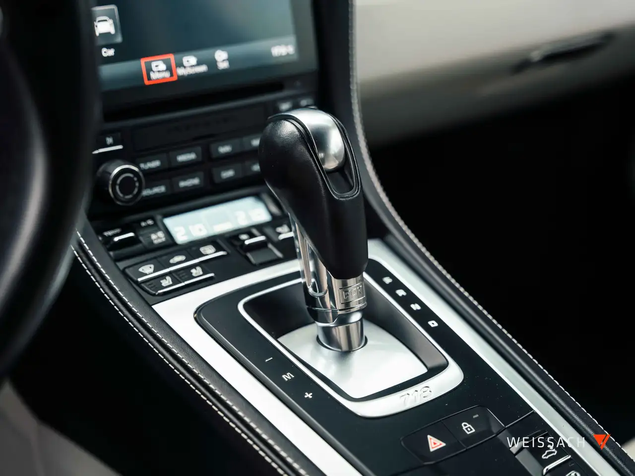 Porsche 718 Cayman - Image 14