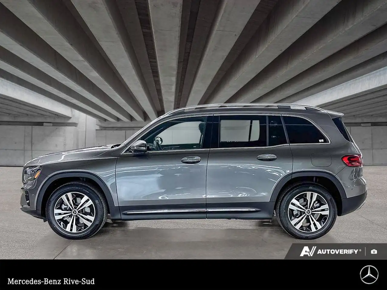 Mercedes-Benz GLB - Image 2