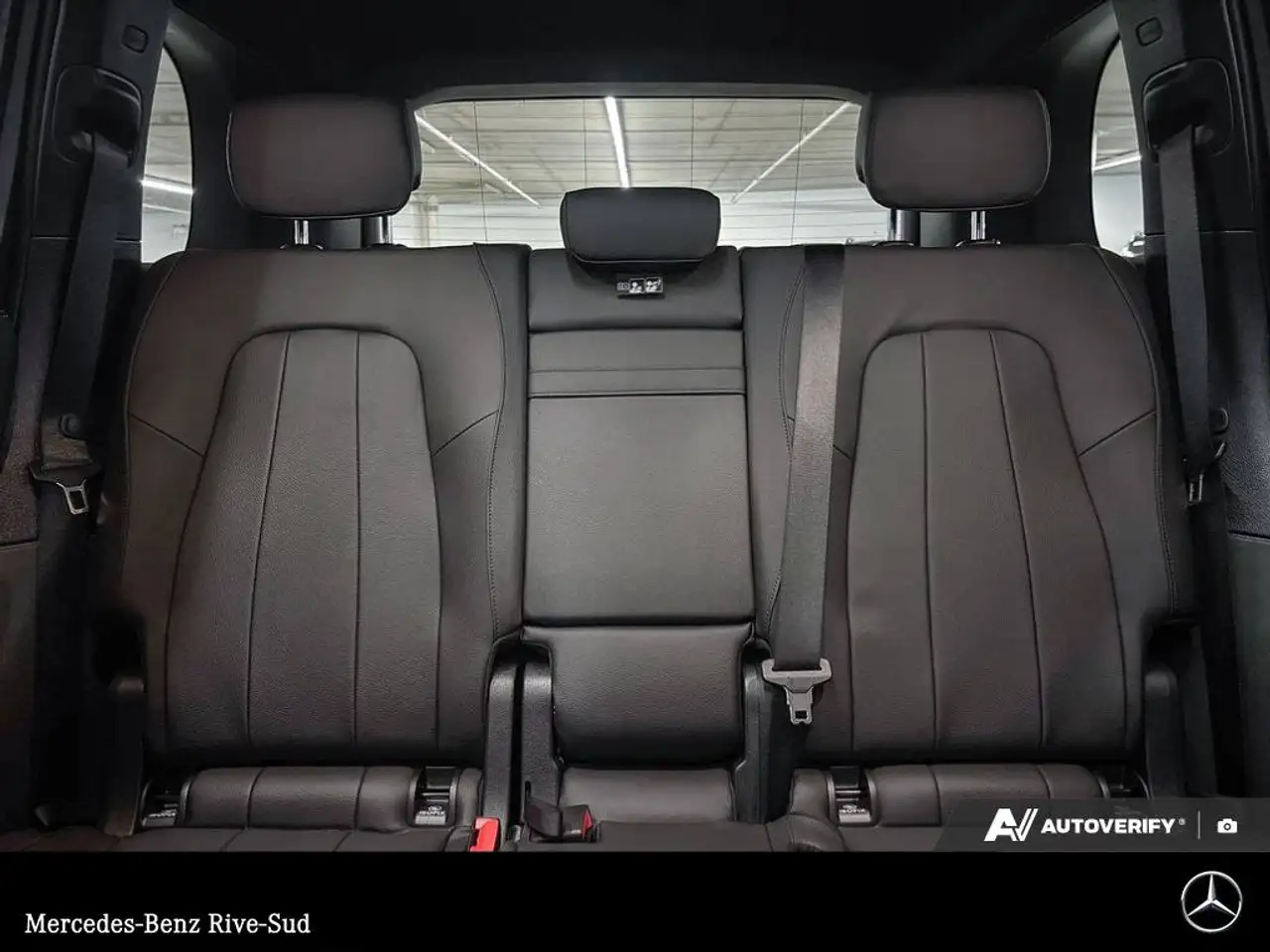 Mercedes-Benz GLB - Image 13