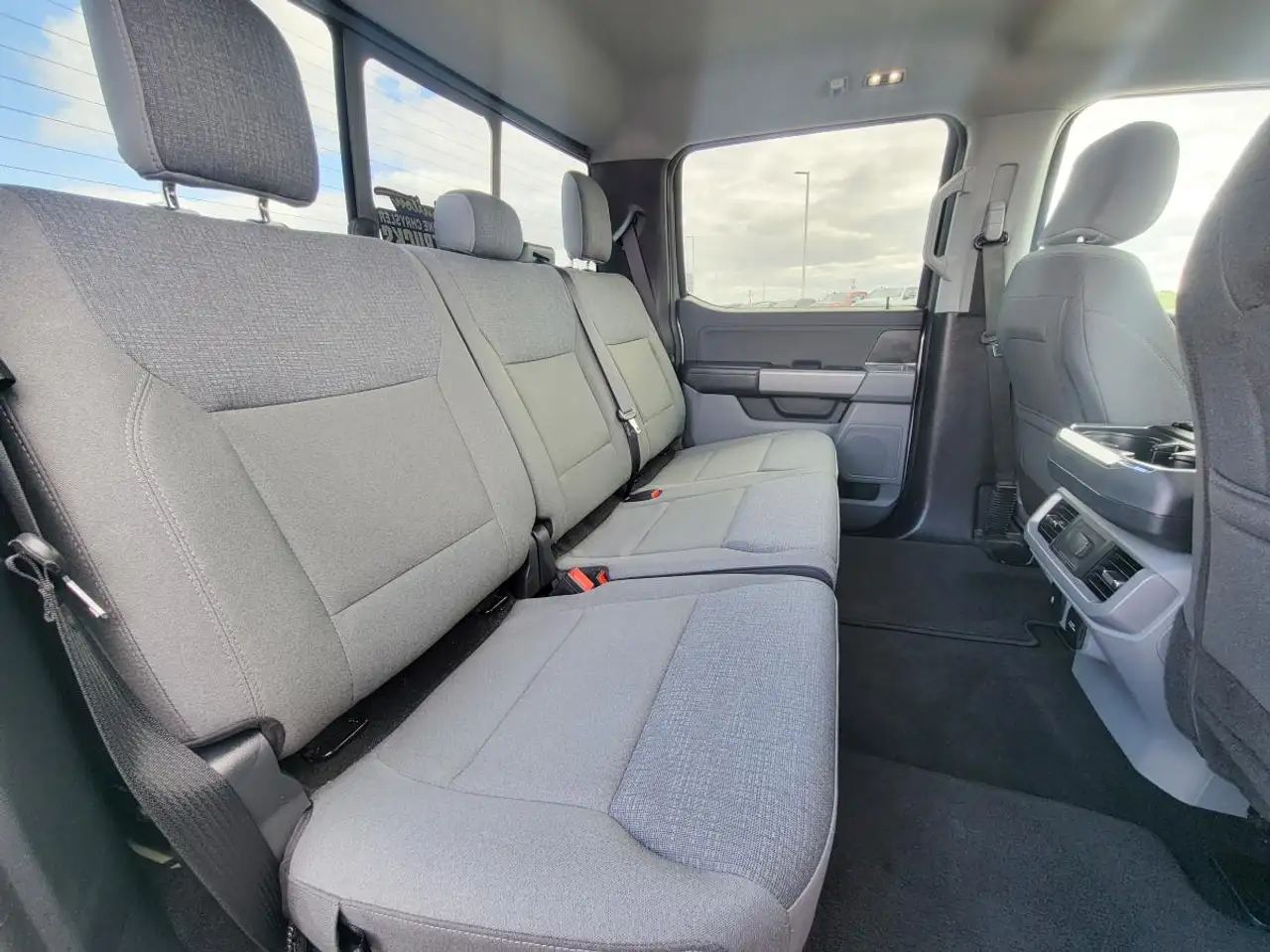 Ford F-150 - Image 19