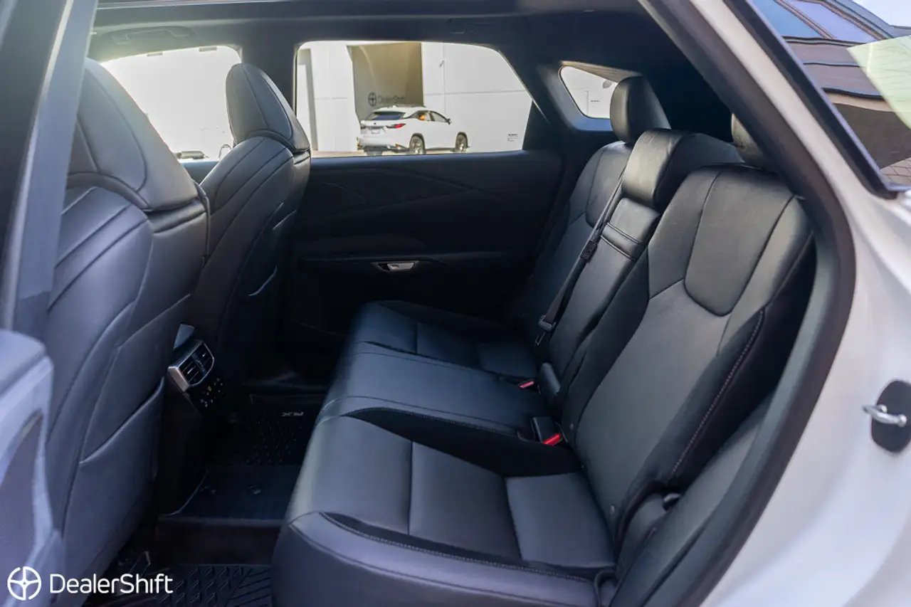 Lexus RX - Image 20