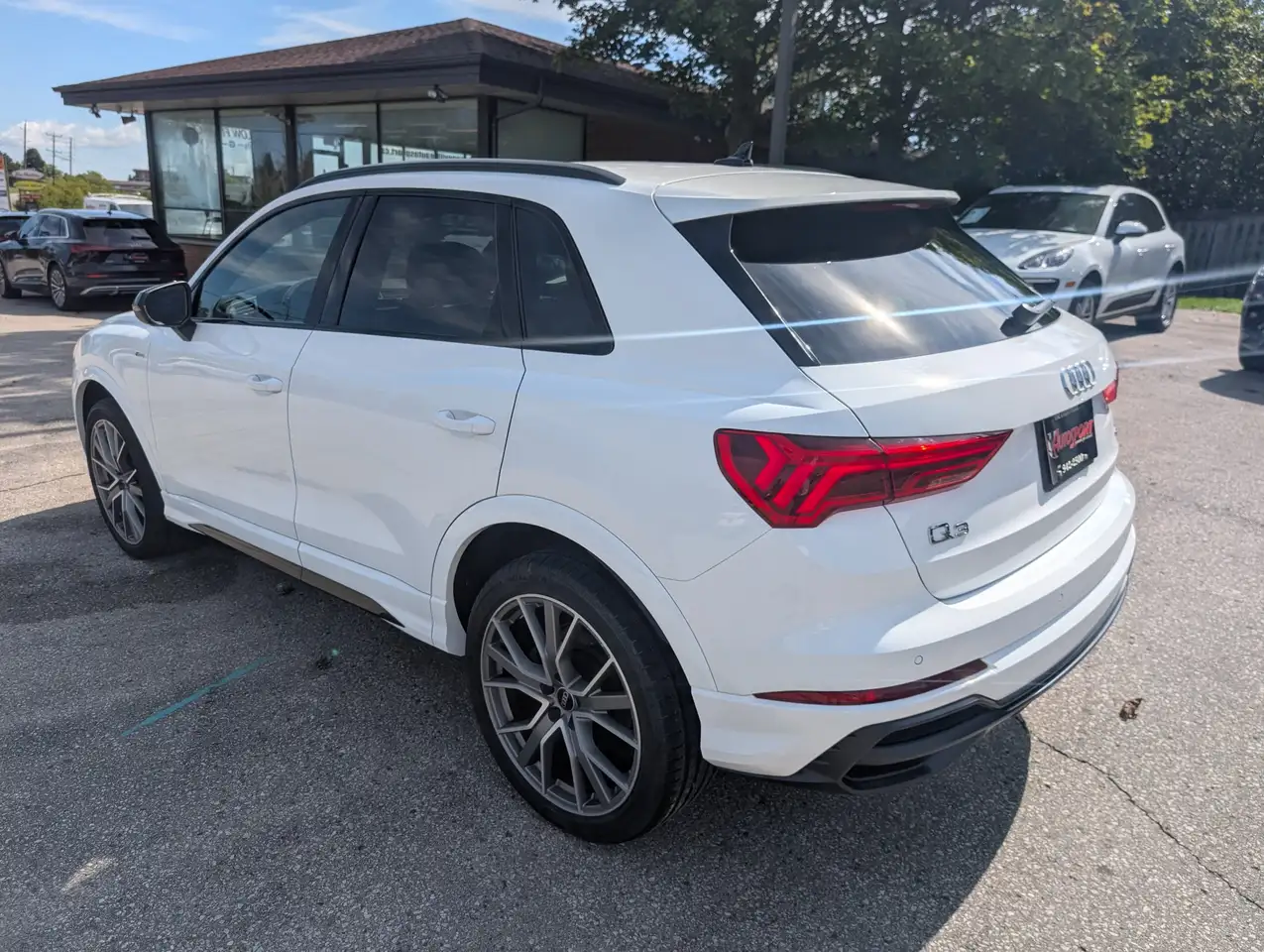 Audi Q3 - Image 3