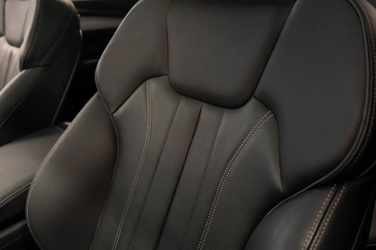 Audi Q5 - Image 14