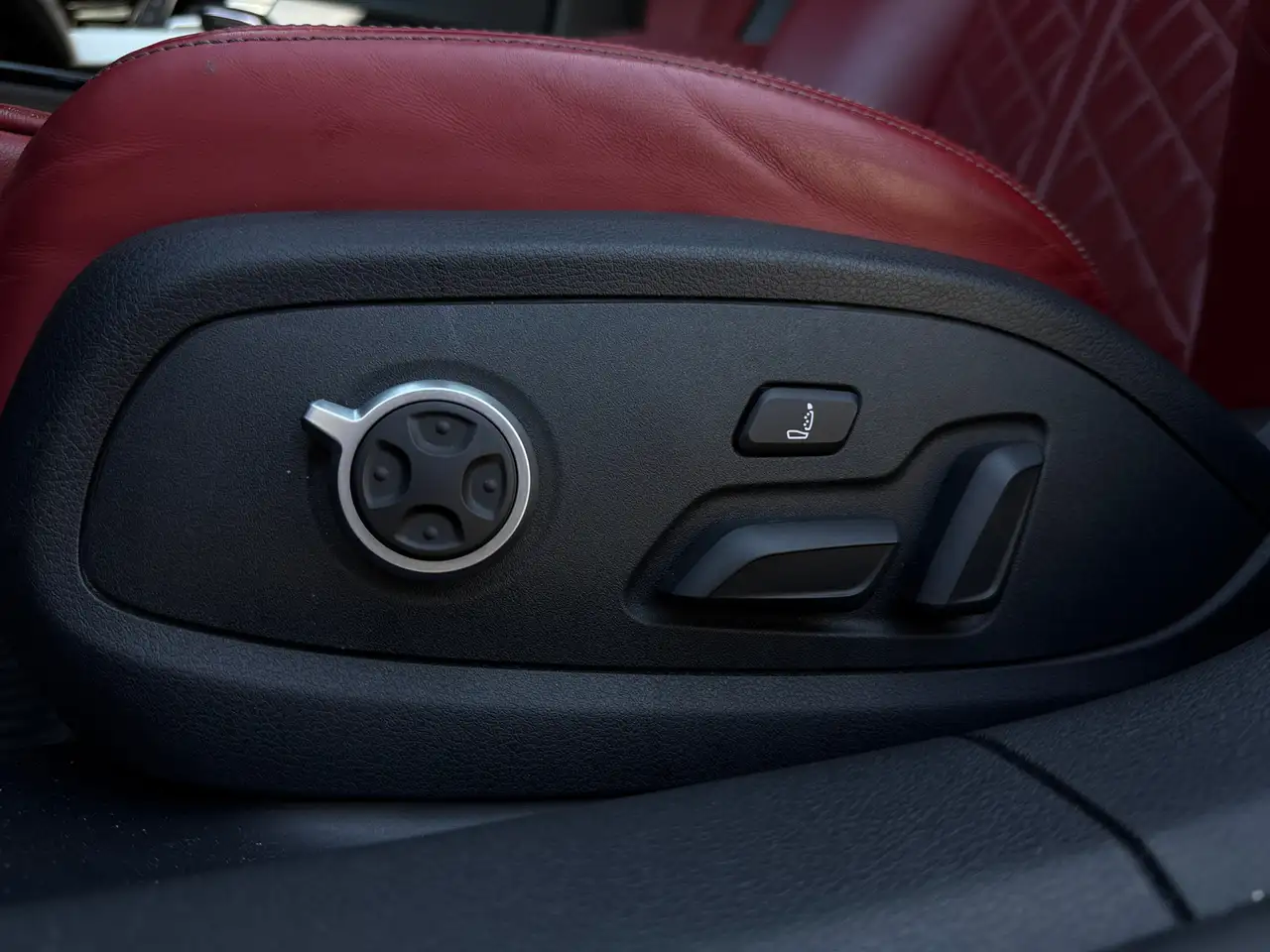 Audi S5 - Image 18