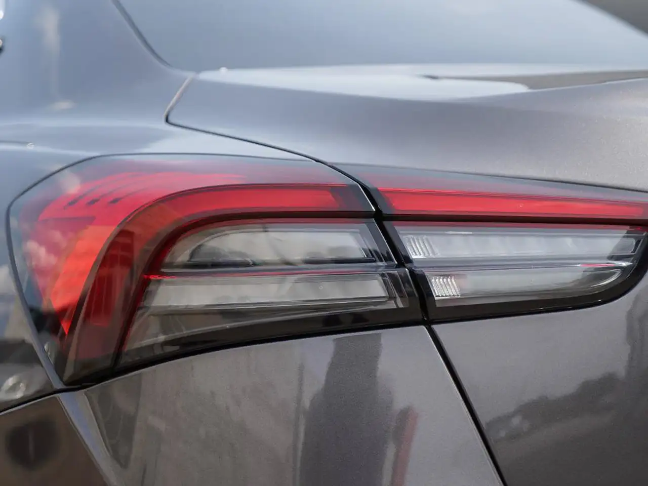 Maserati Ghibli - Image 14