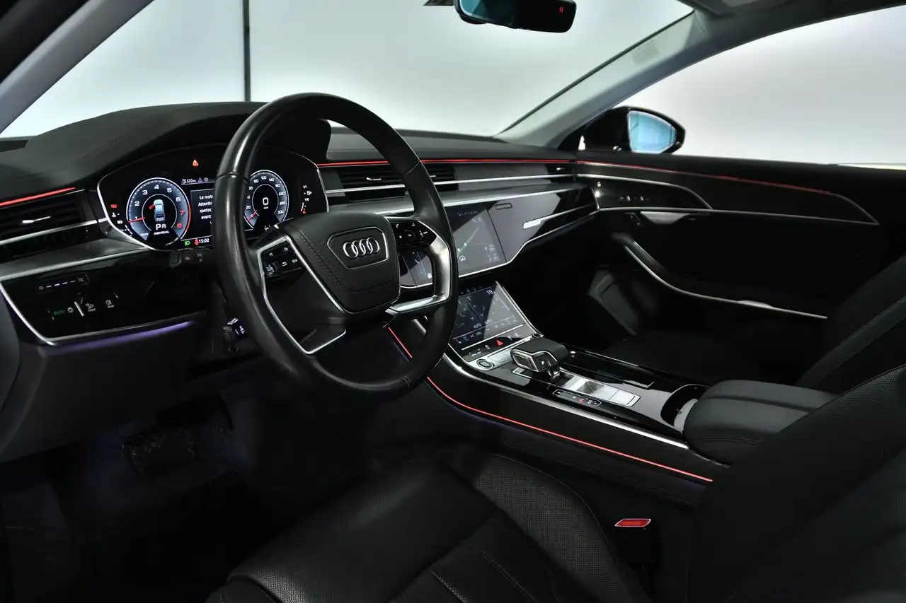 Audi A8 - Image 2