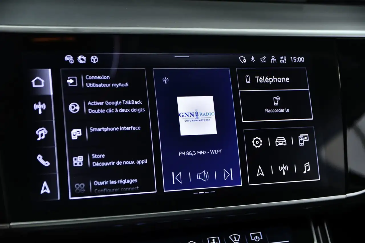 Audi A8 - Image 15