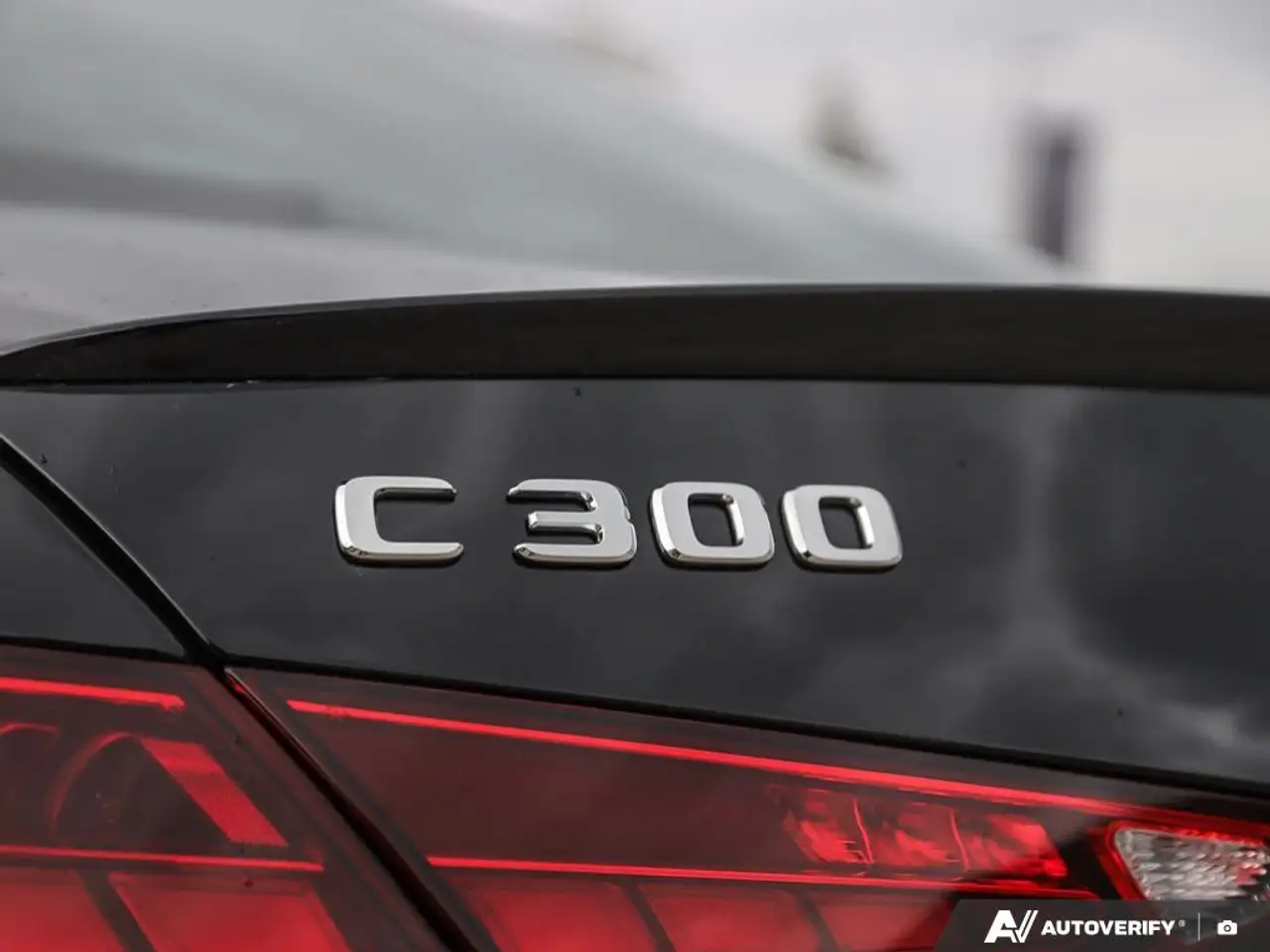 Mercedes-Benz C-Class - Image 12