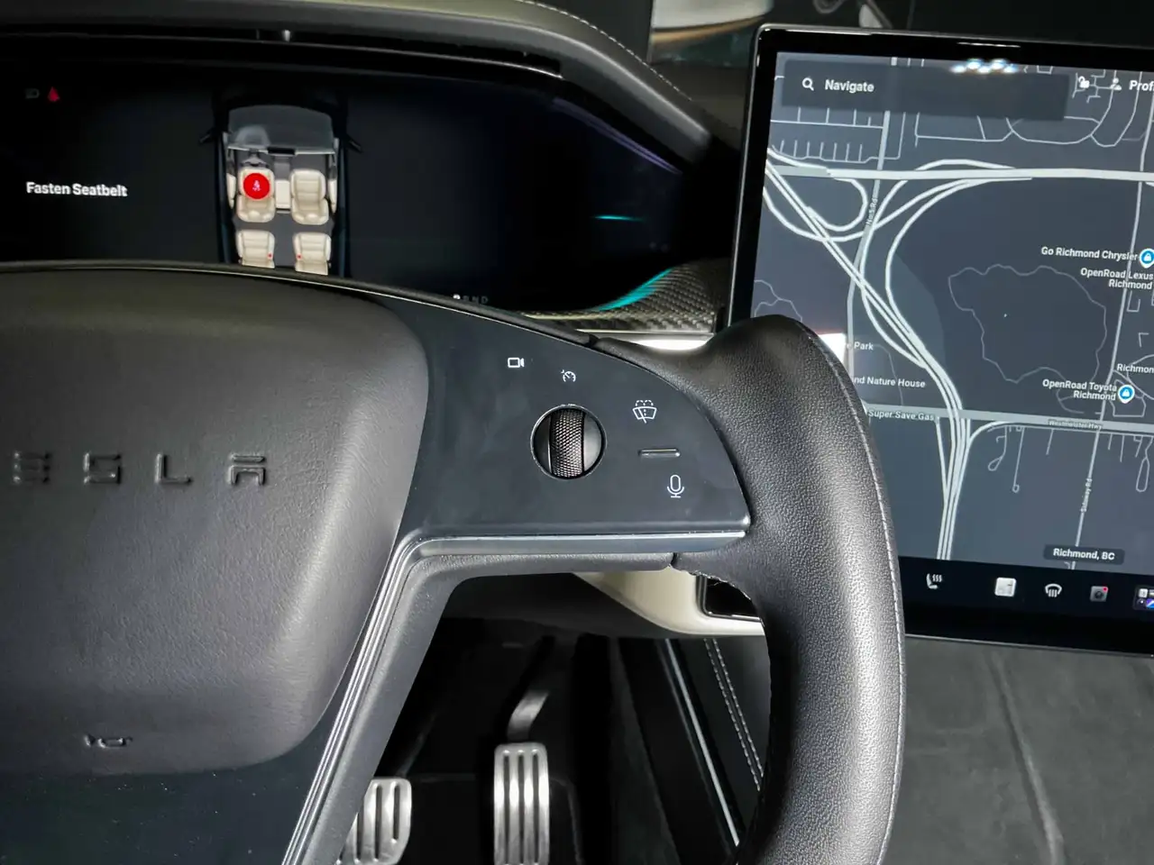 Tesla Model X - Image 15
