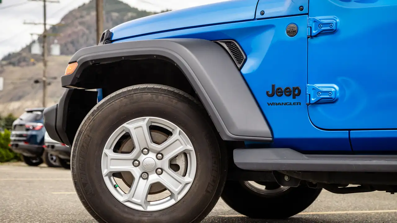 Jeep Wrangler - Image 4