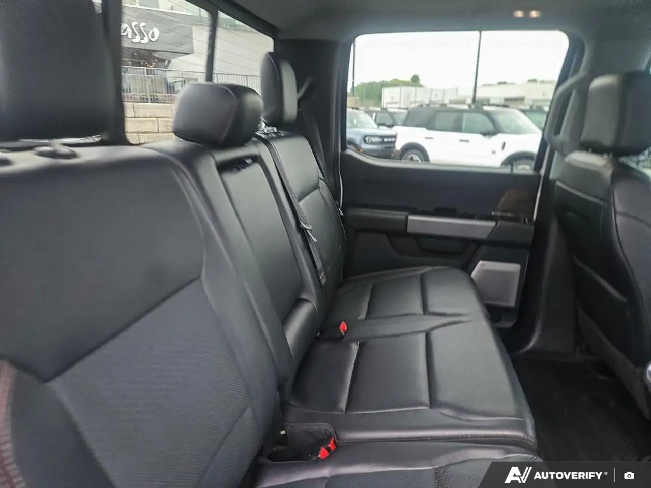 Ford F-150 - Image 23