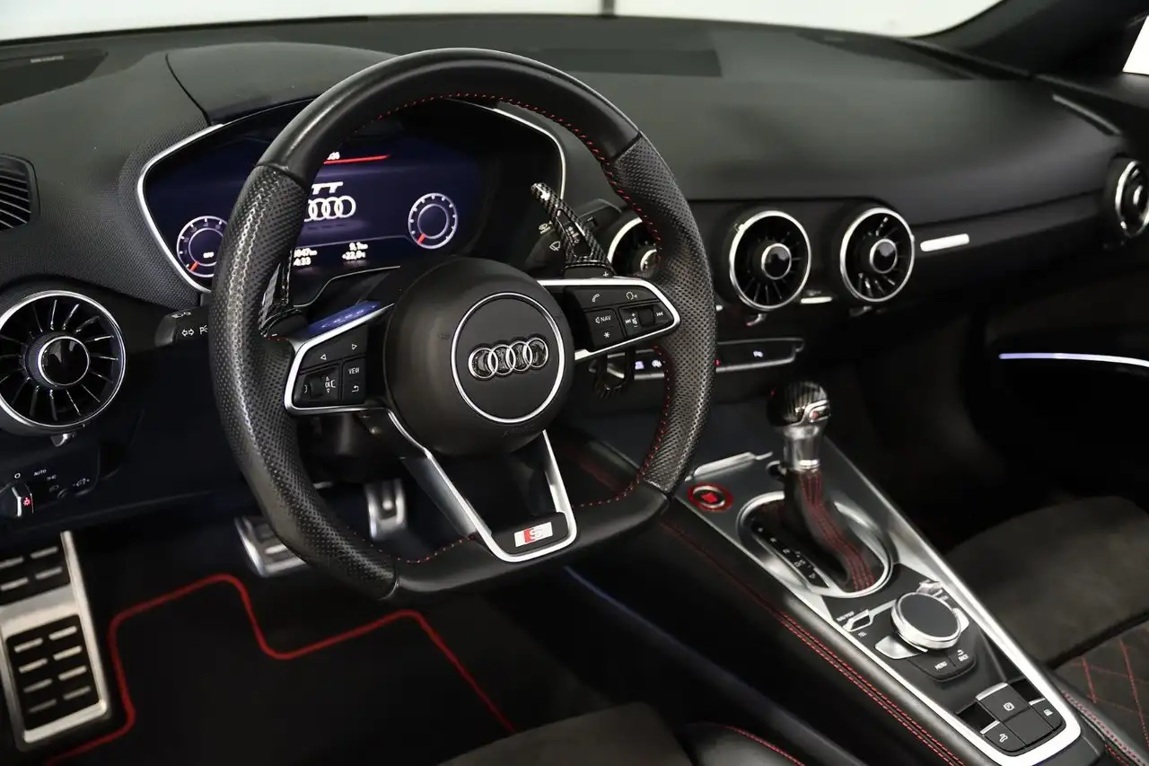 Audi TT - Image 8