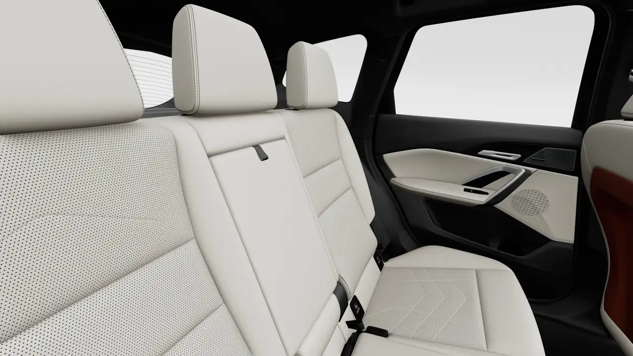 BMW X1 - Image 12