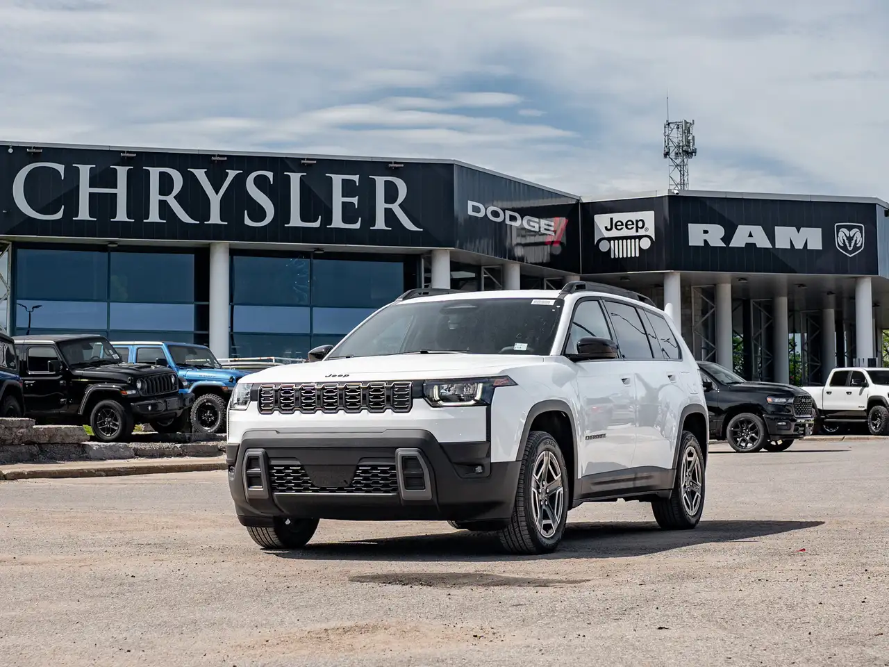 Jeep Cherokee - Image 2