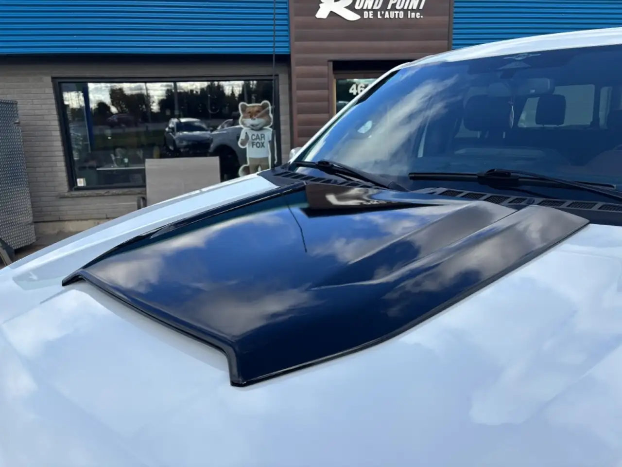 Ford F-150 - Image 33