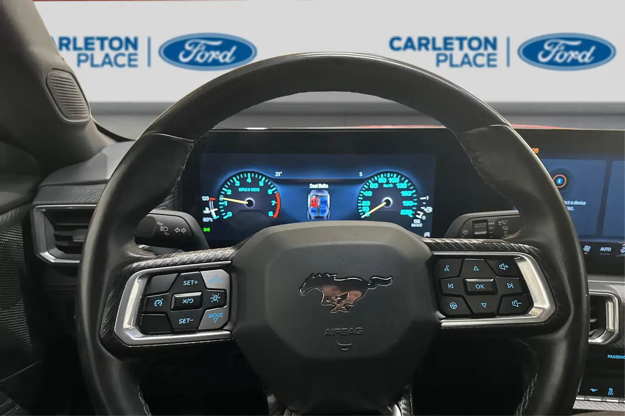 Ford Mustang - Image 17