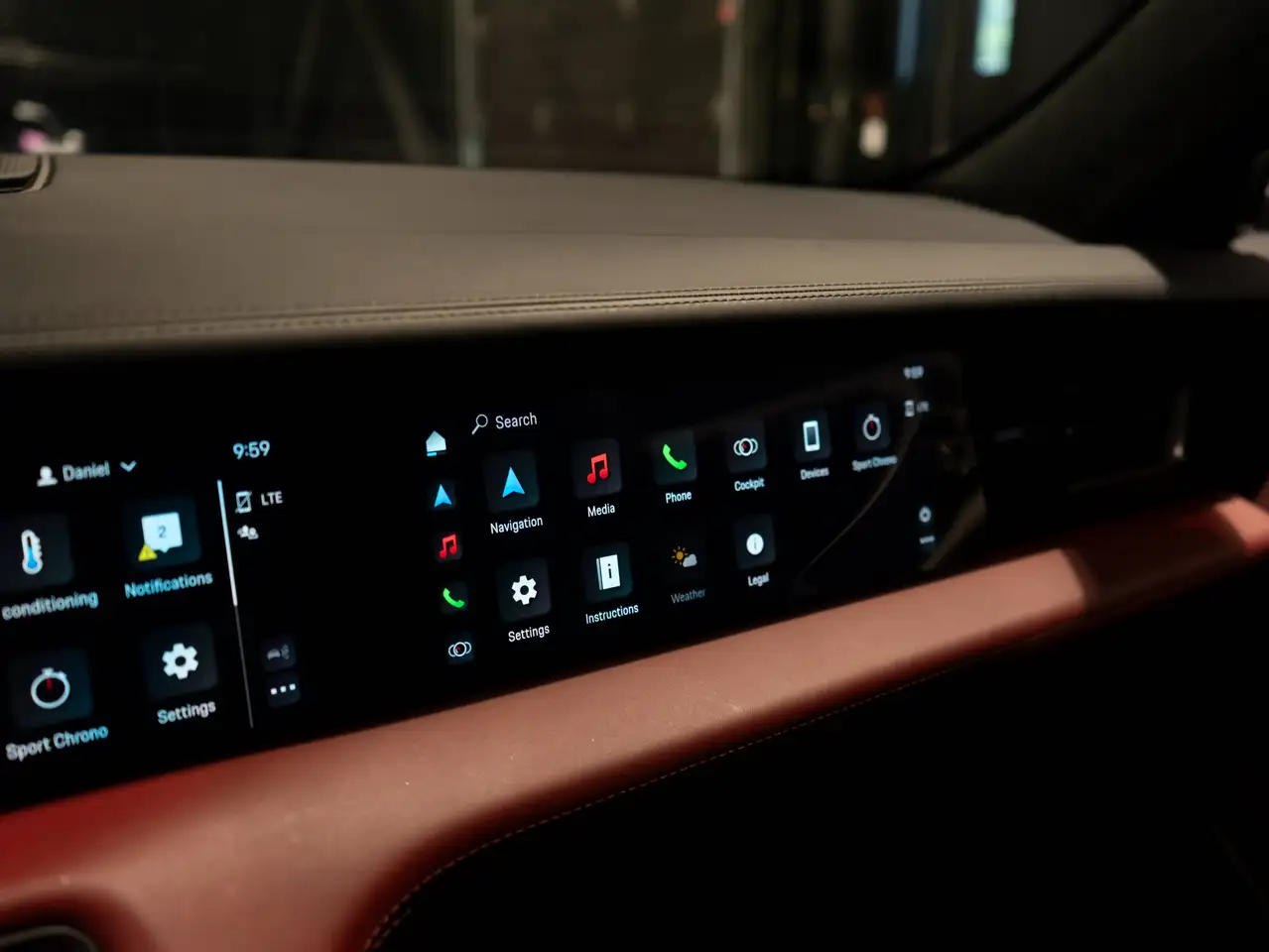 Porsche Taycan - Image 16