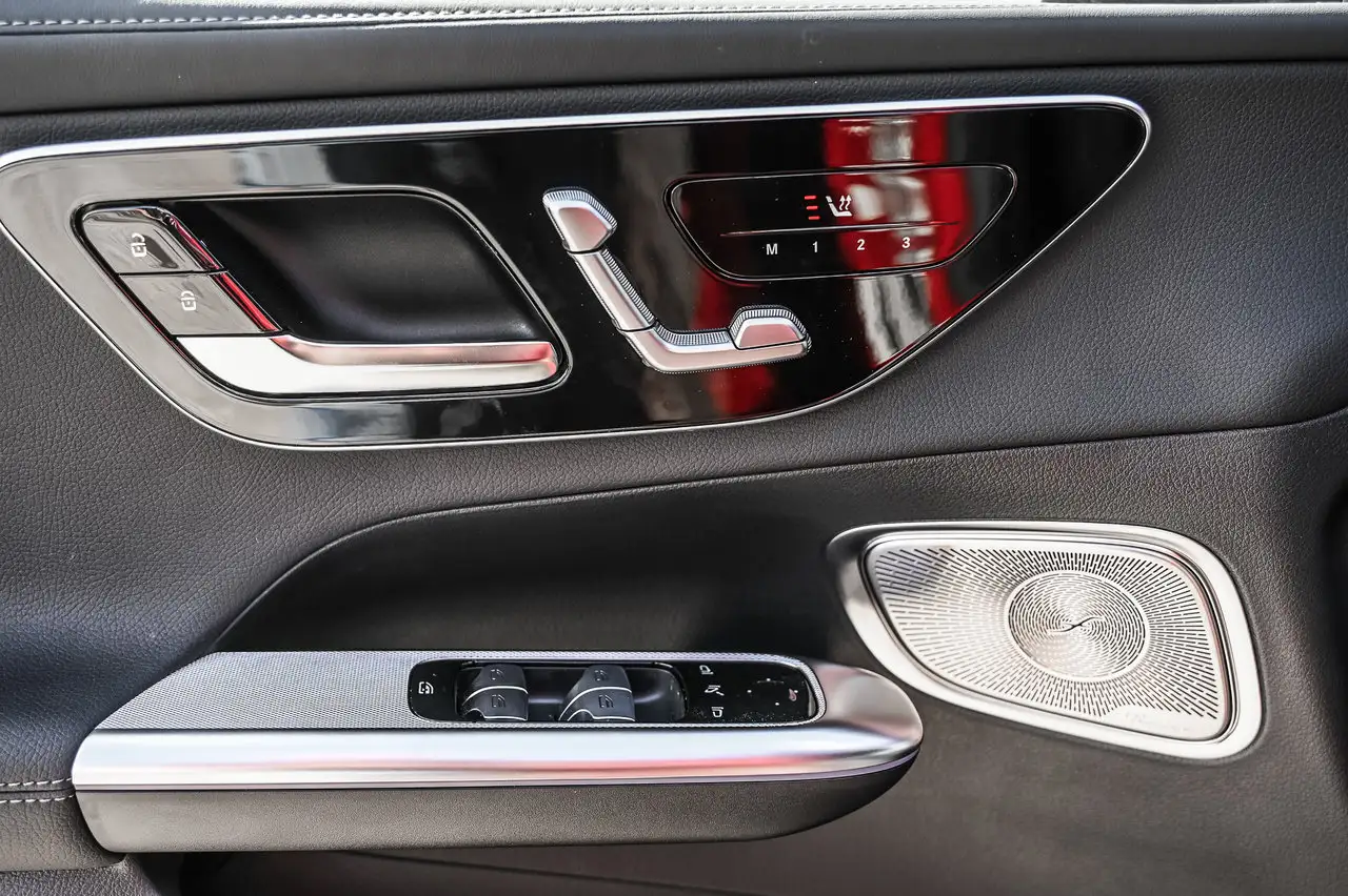 Mercedes-Benz GLC - Image 9