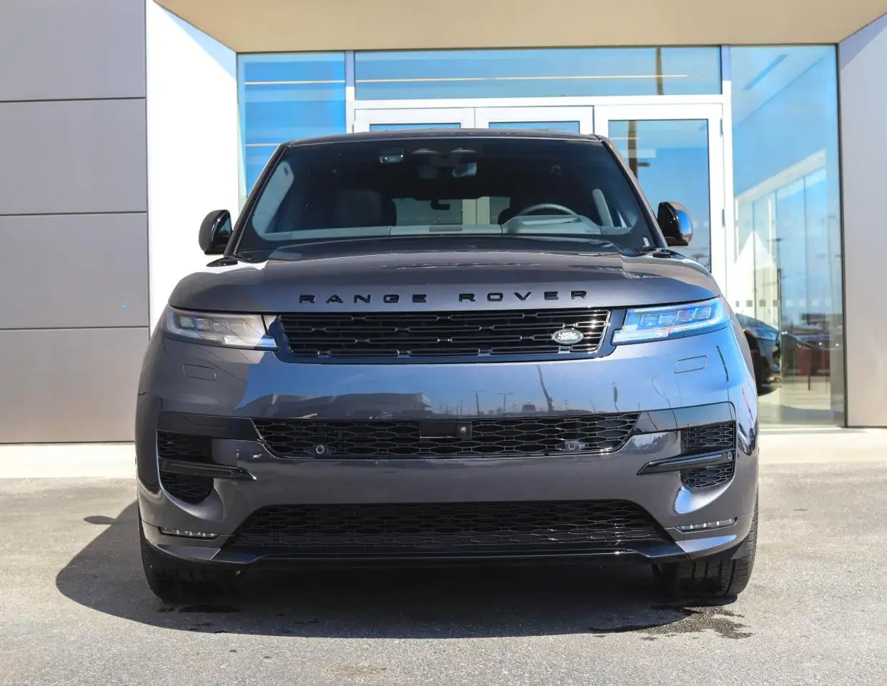 Land Rover Range Rover Sport - Image 9