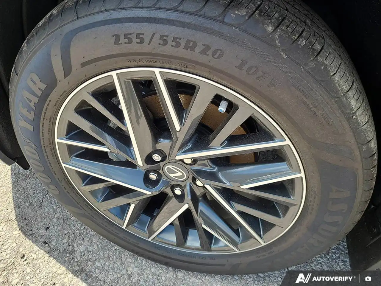 Lexus TX - Image 7