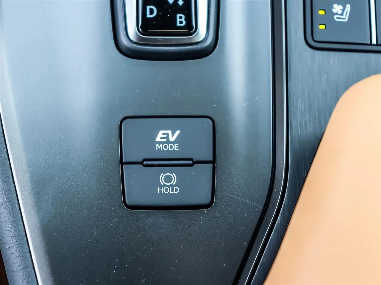 Lexus UX - Image 23