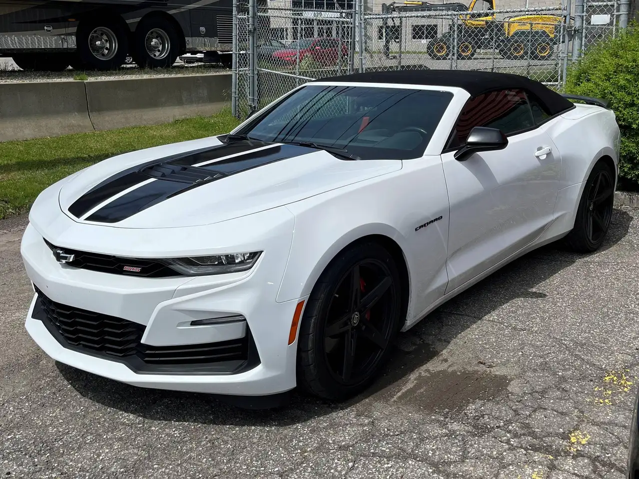 Chevrolet Camaro - Image 2