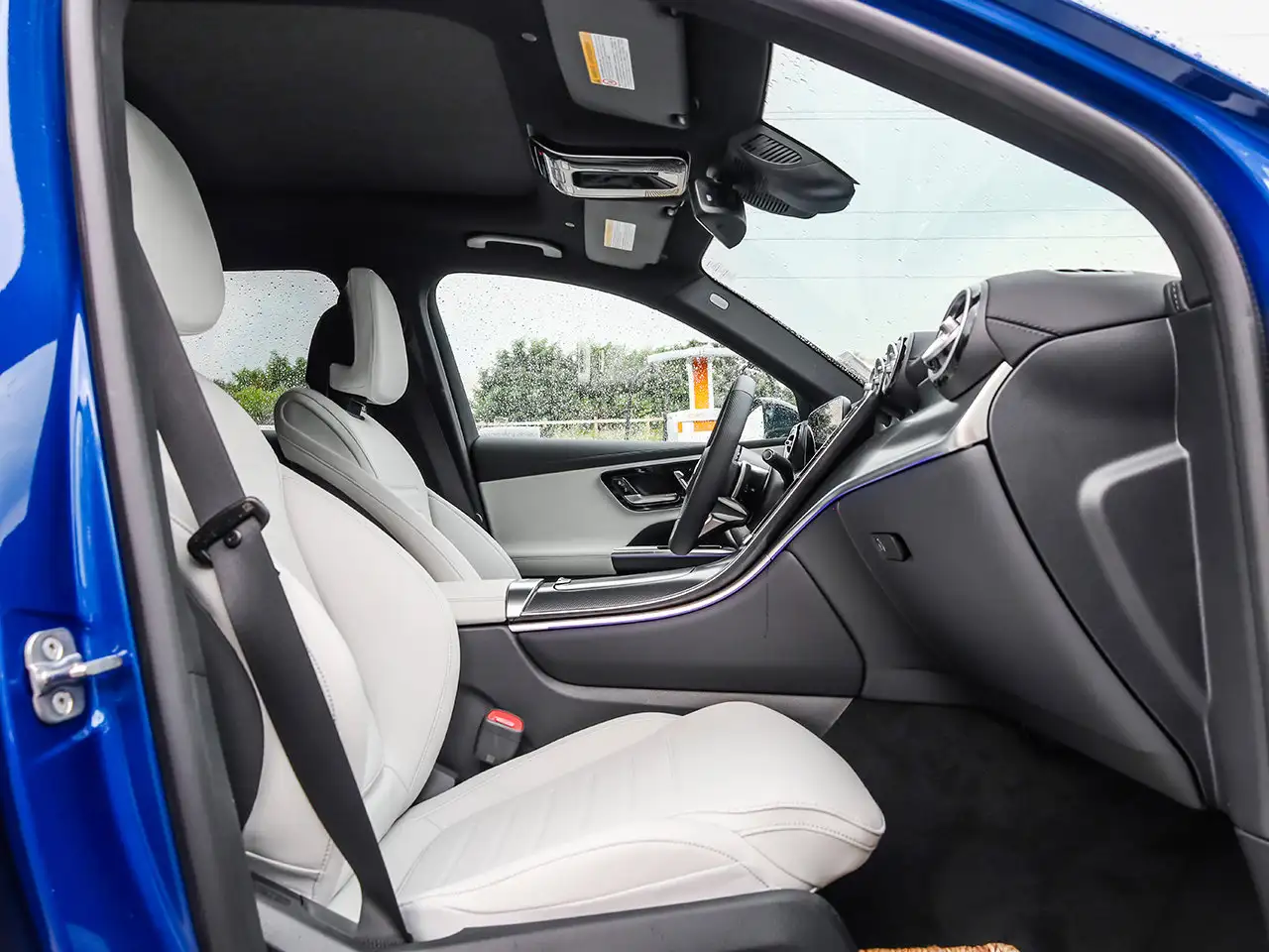 Mercedes-Benz GLC - Image 15