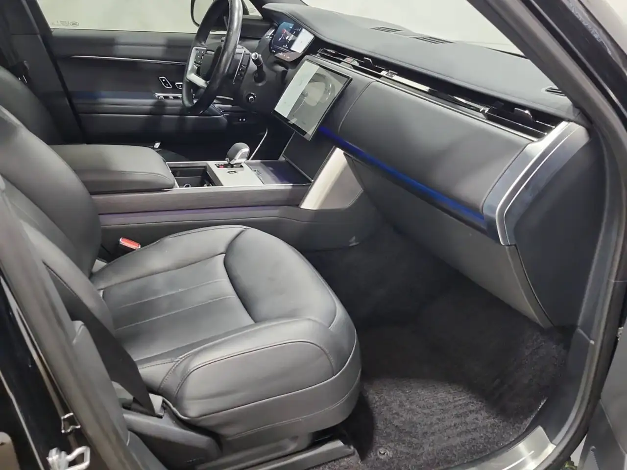 Land Rover Range Rover - Image 8