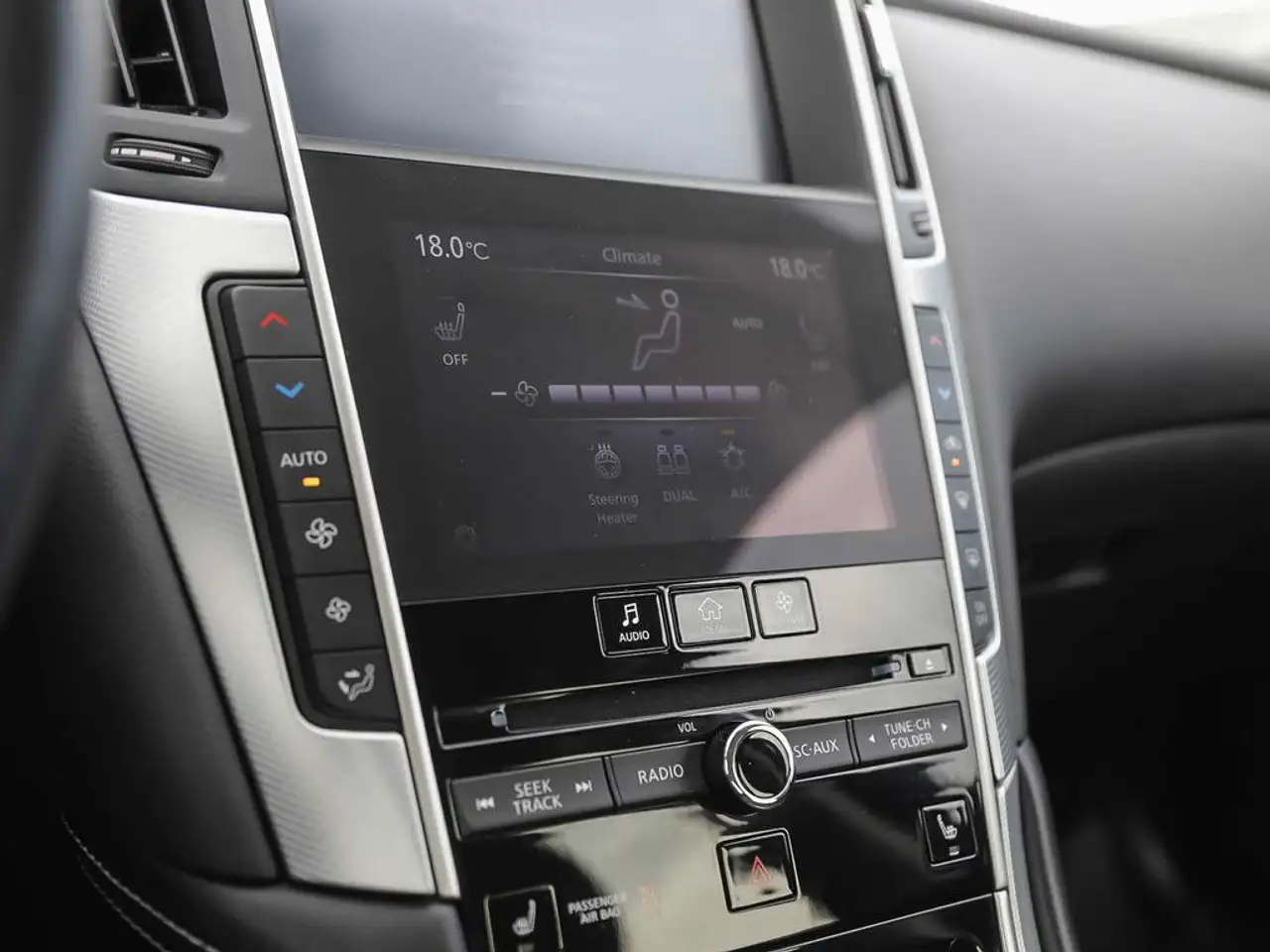 Infiniti Q50 - Image 24