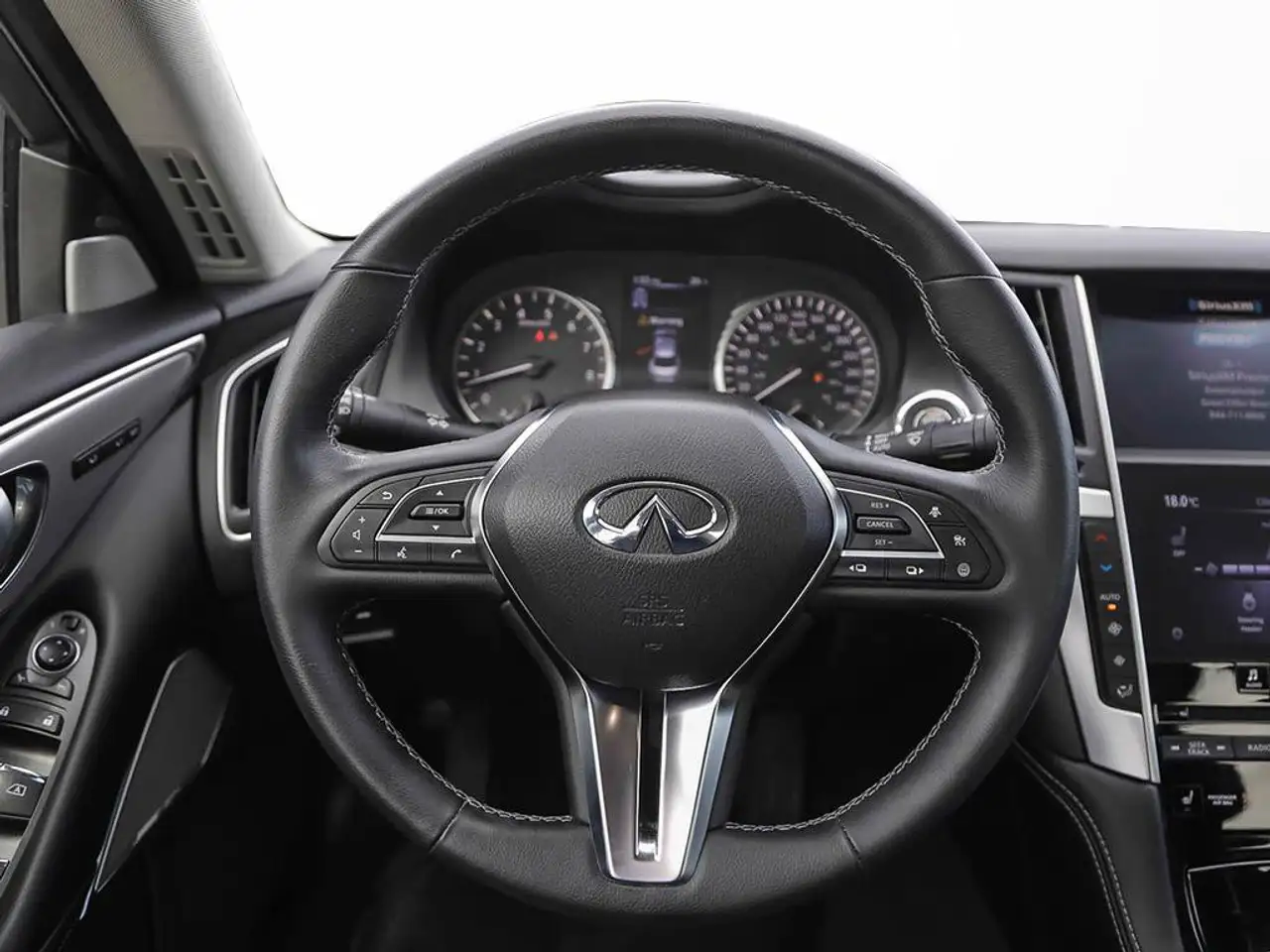 Infiniti Q50 - Image 18