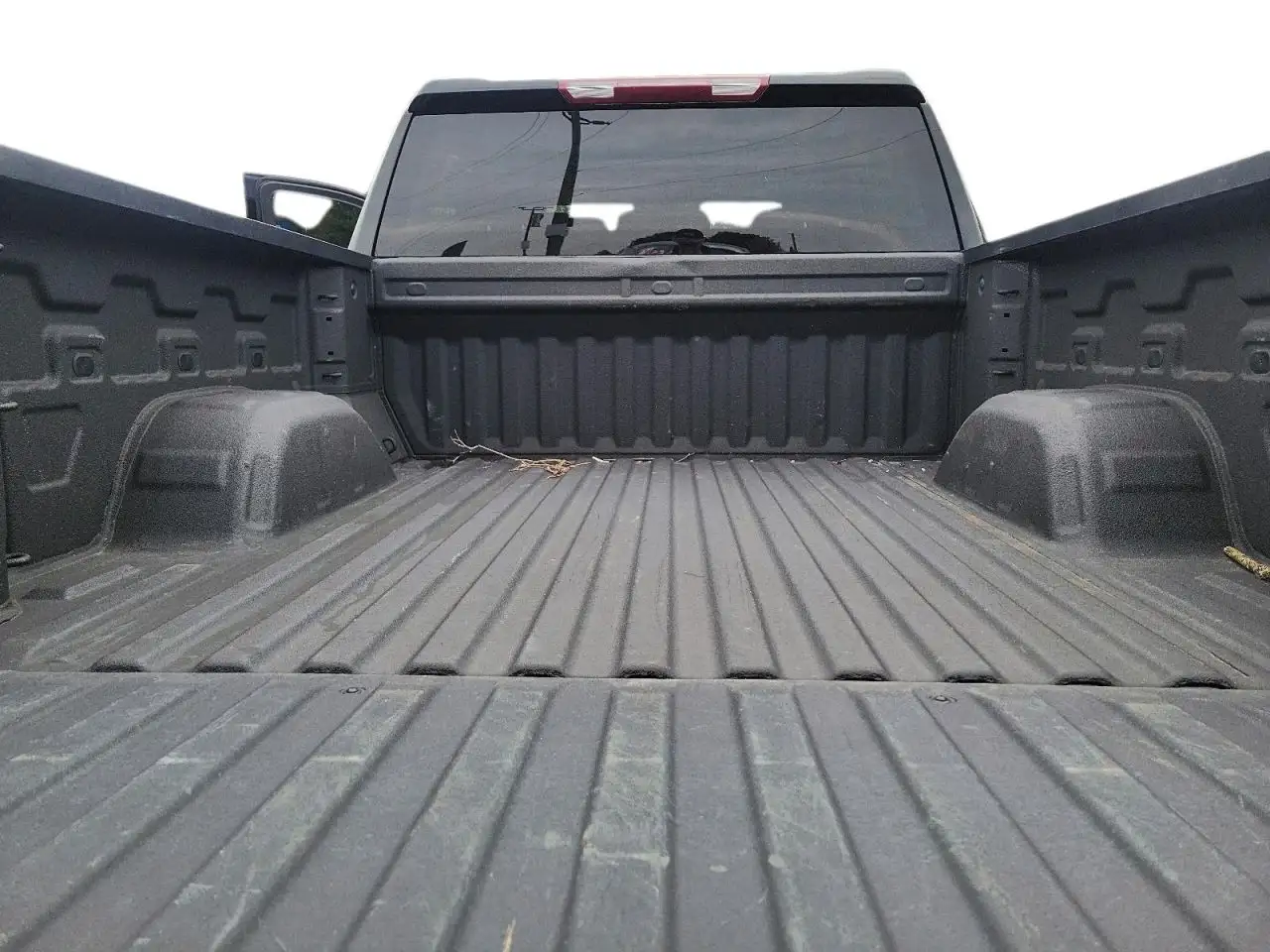 Chevrolet Silverado 1500 - Image 15