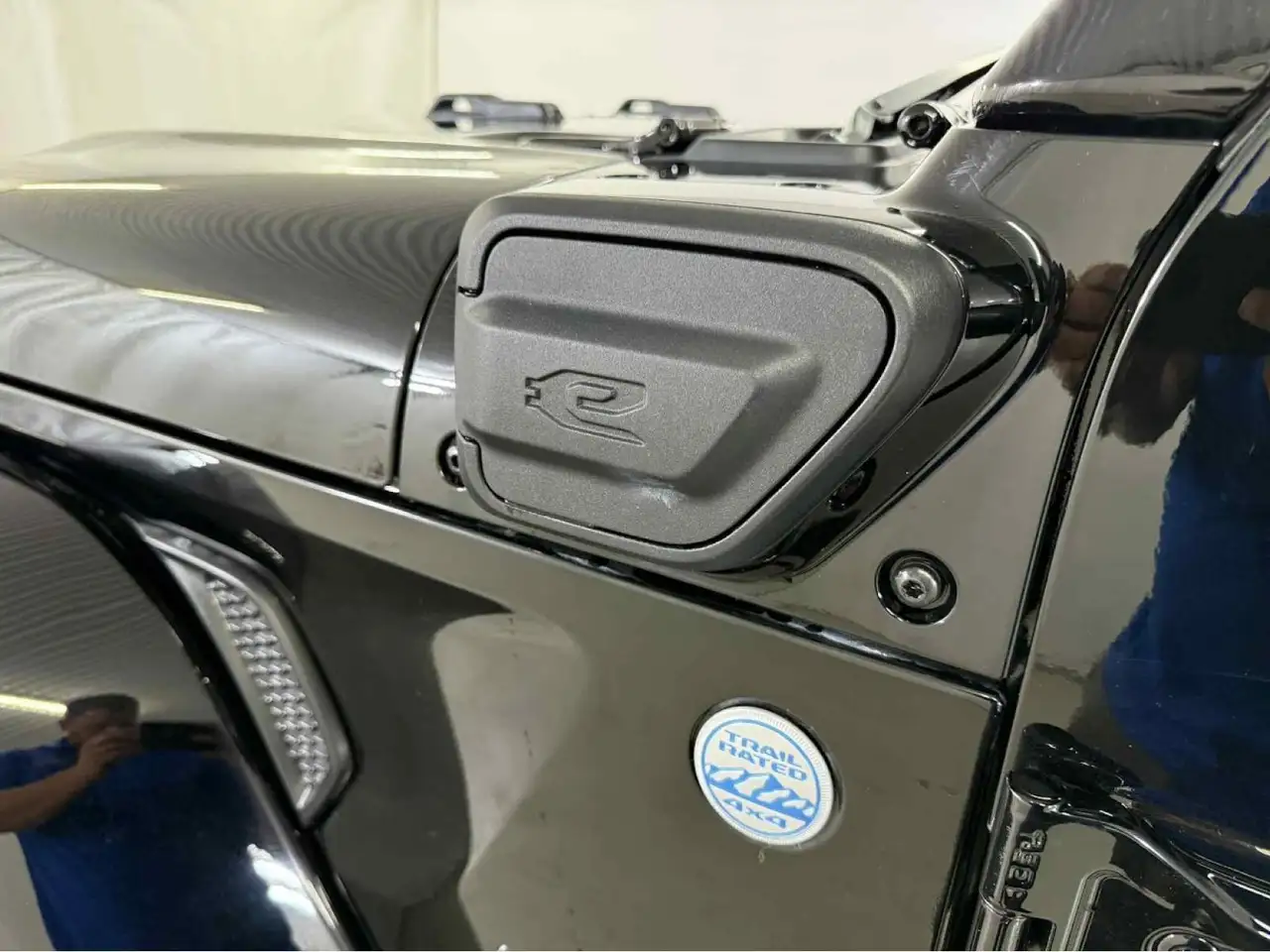 Jeep Wrangler - Image 20