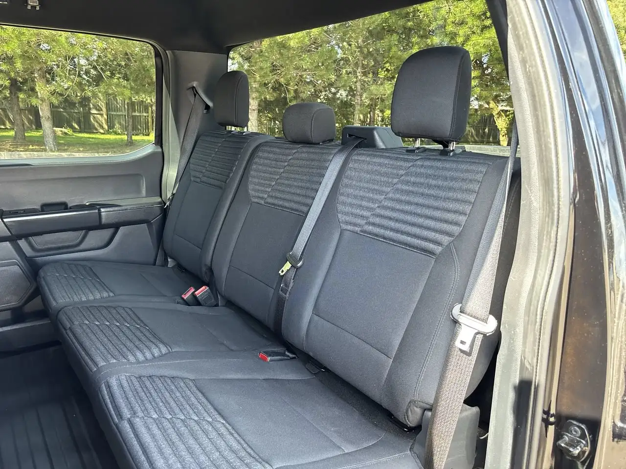 Ford F-150 - Image 17