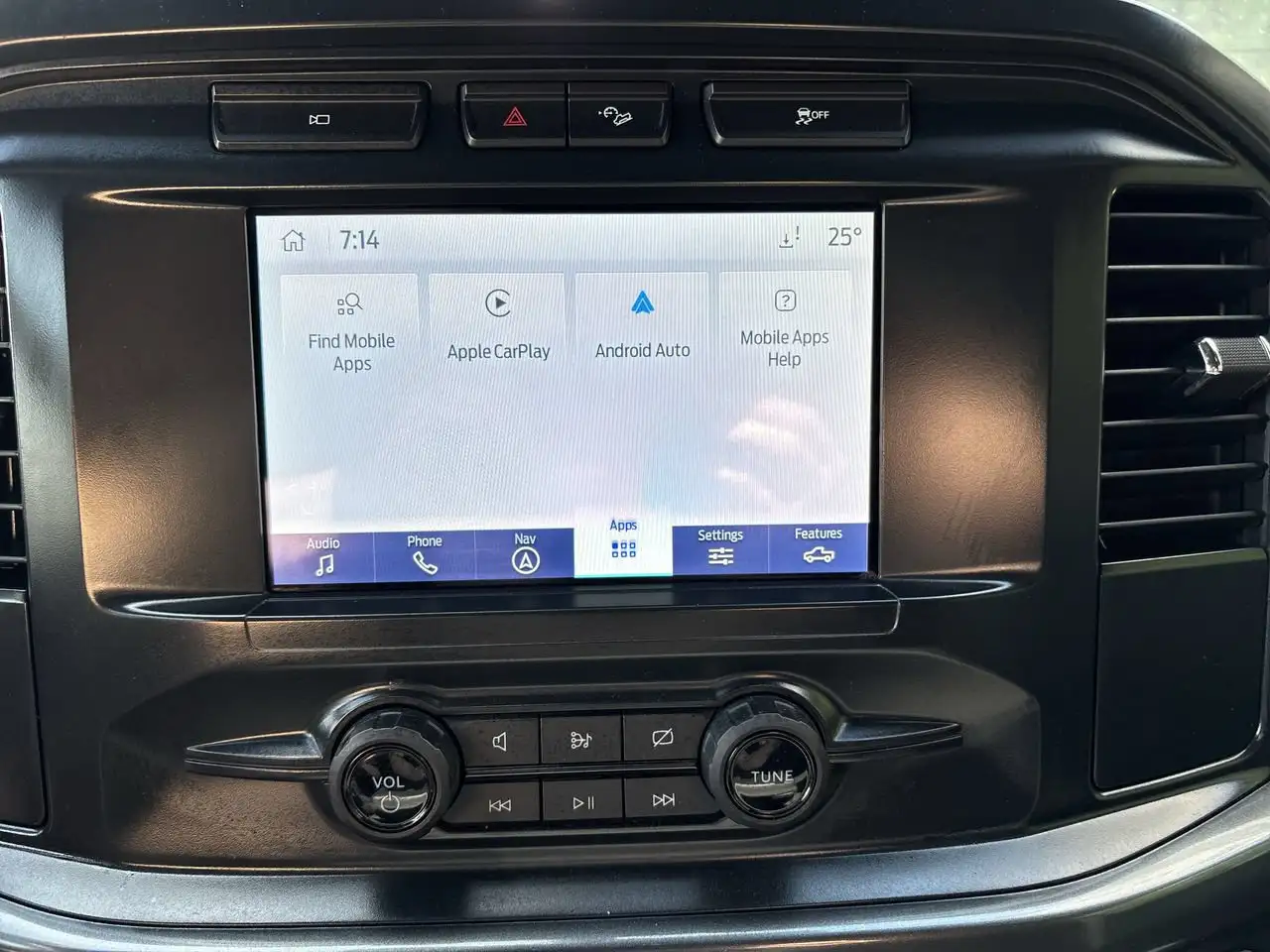 Ford F-150 - Image 31