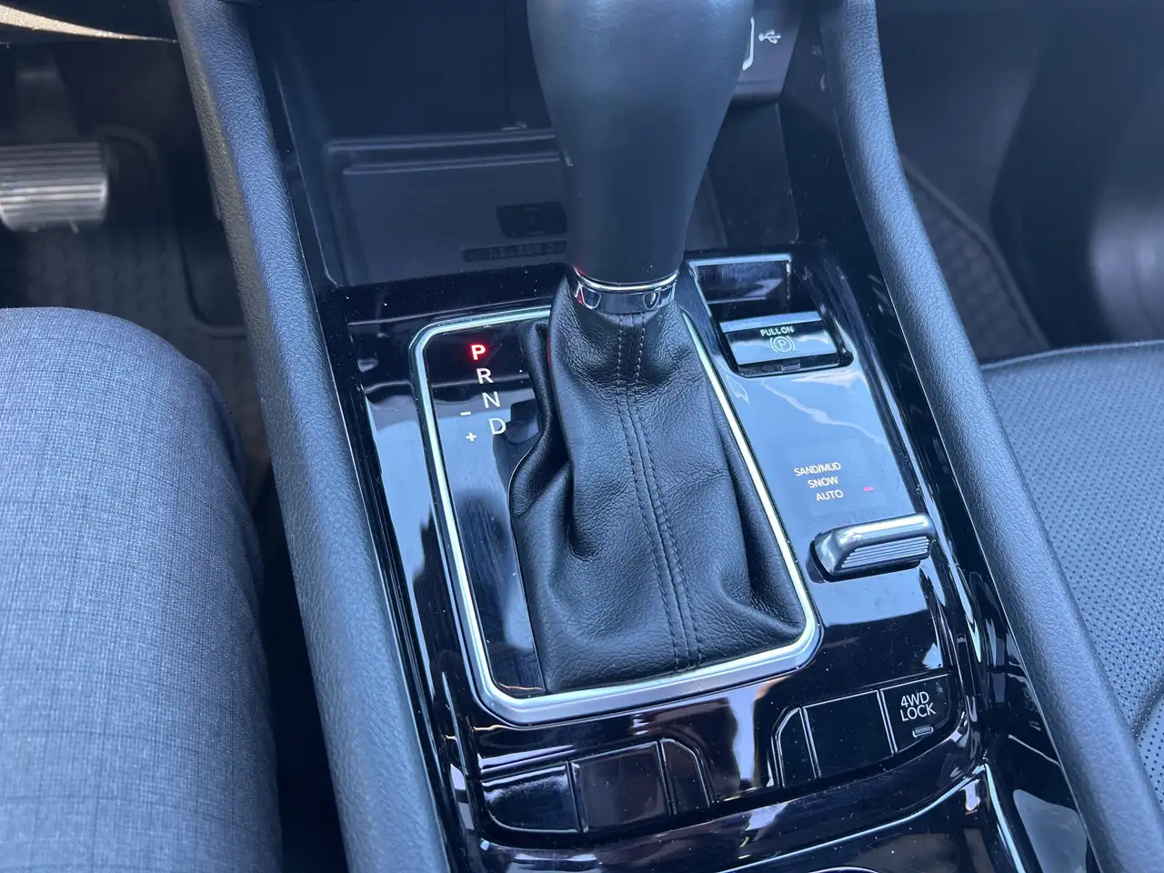 Jeep Compass - Image 18