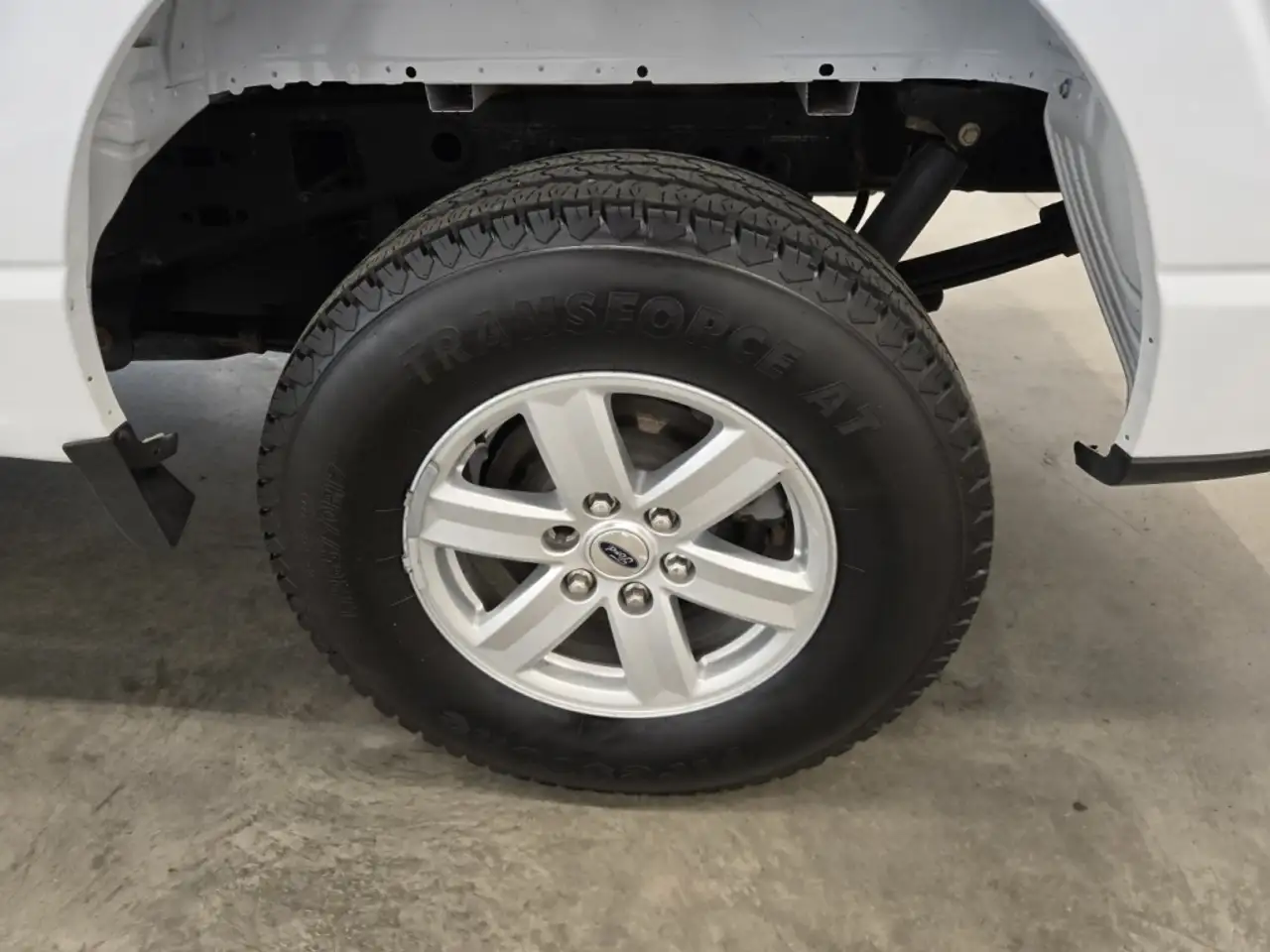 Ford F-150 - Image 5