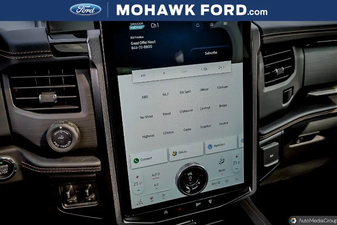 Ford Expedition - Image 9