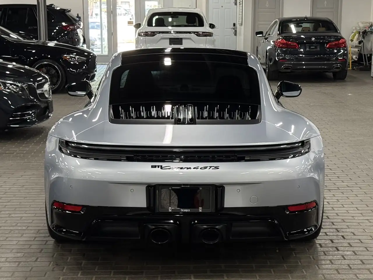 Porsche 911 - Image 6