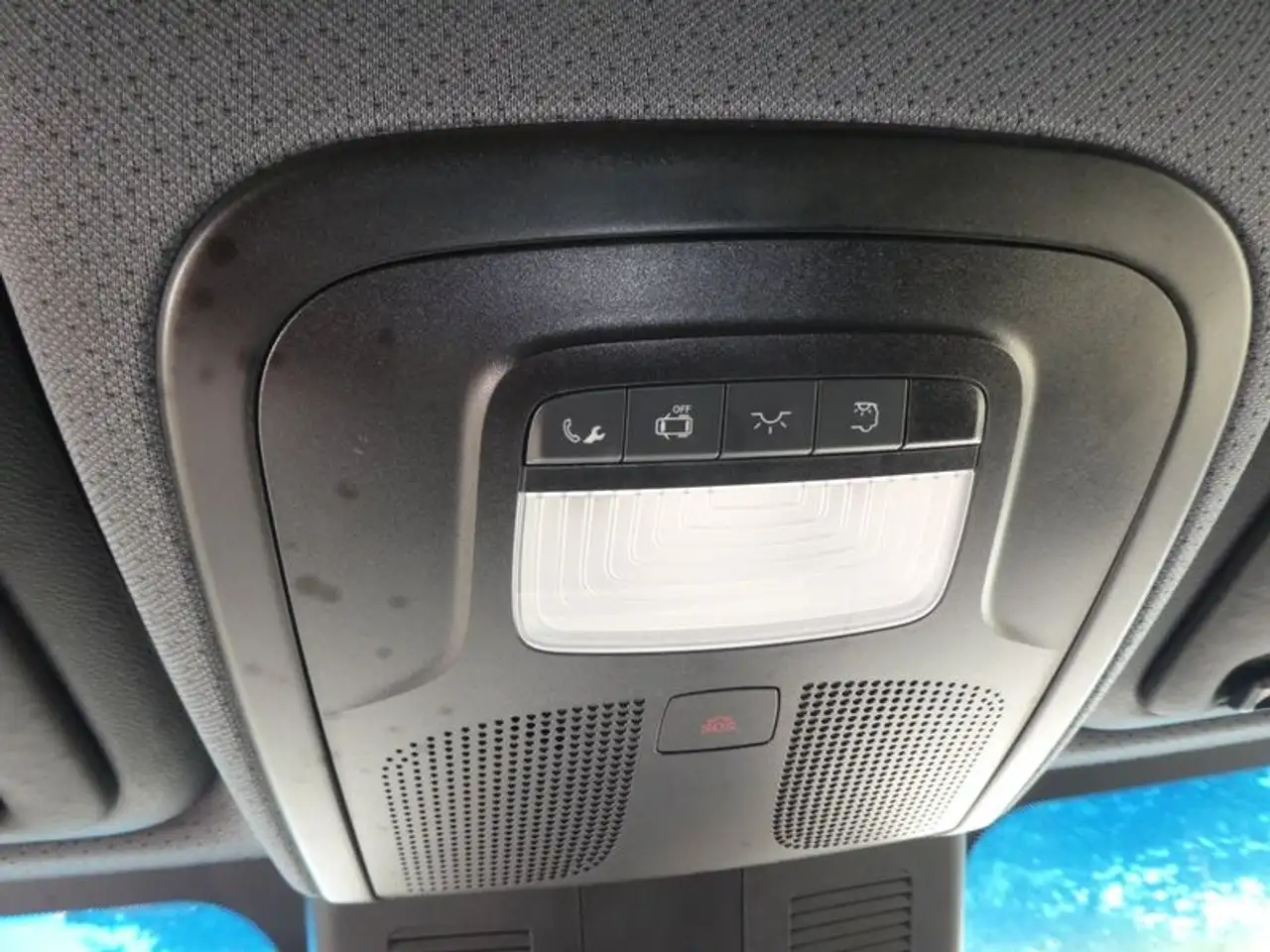 Mercedes-Benz Sprinter - Image 15