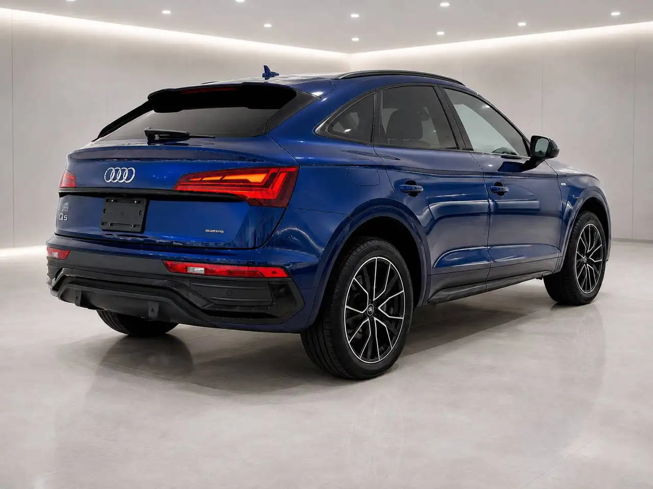 Audi Q5 - Image 5