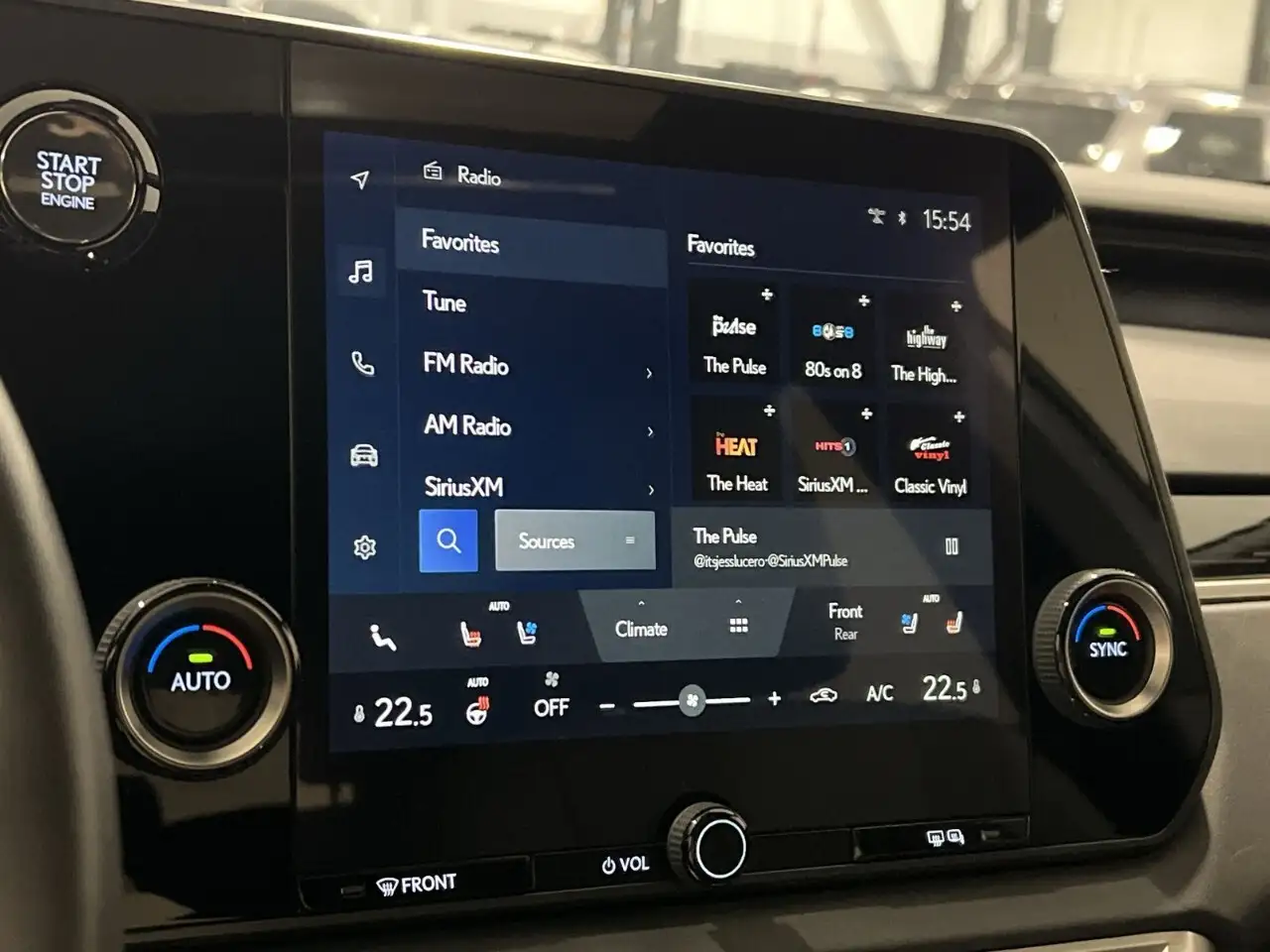 Lexus RX - Image 15